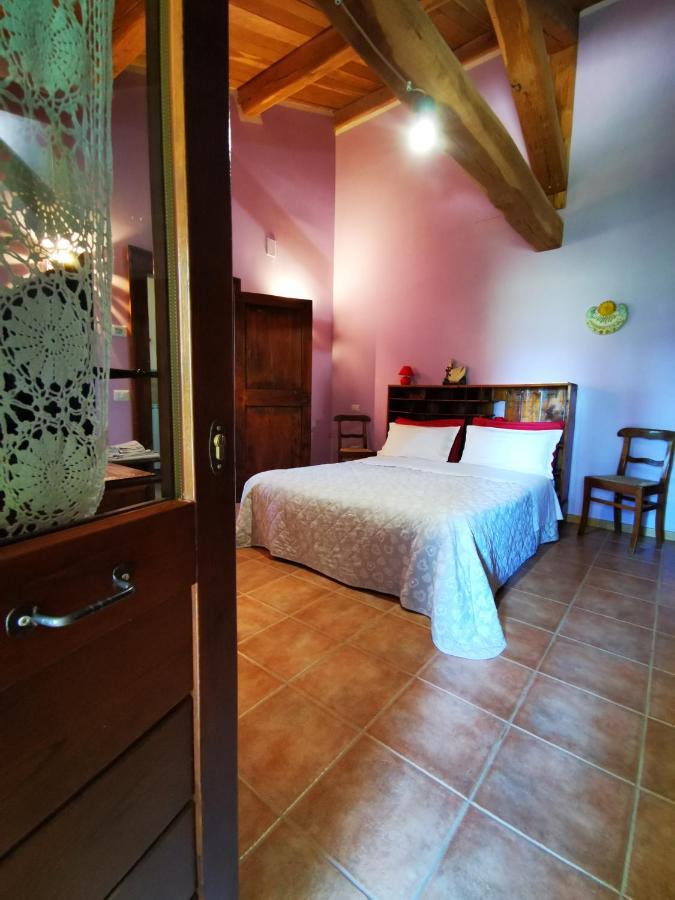 Bed and Breakfast La Casa Dei Tigli Cannara Экстерьер фото
