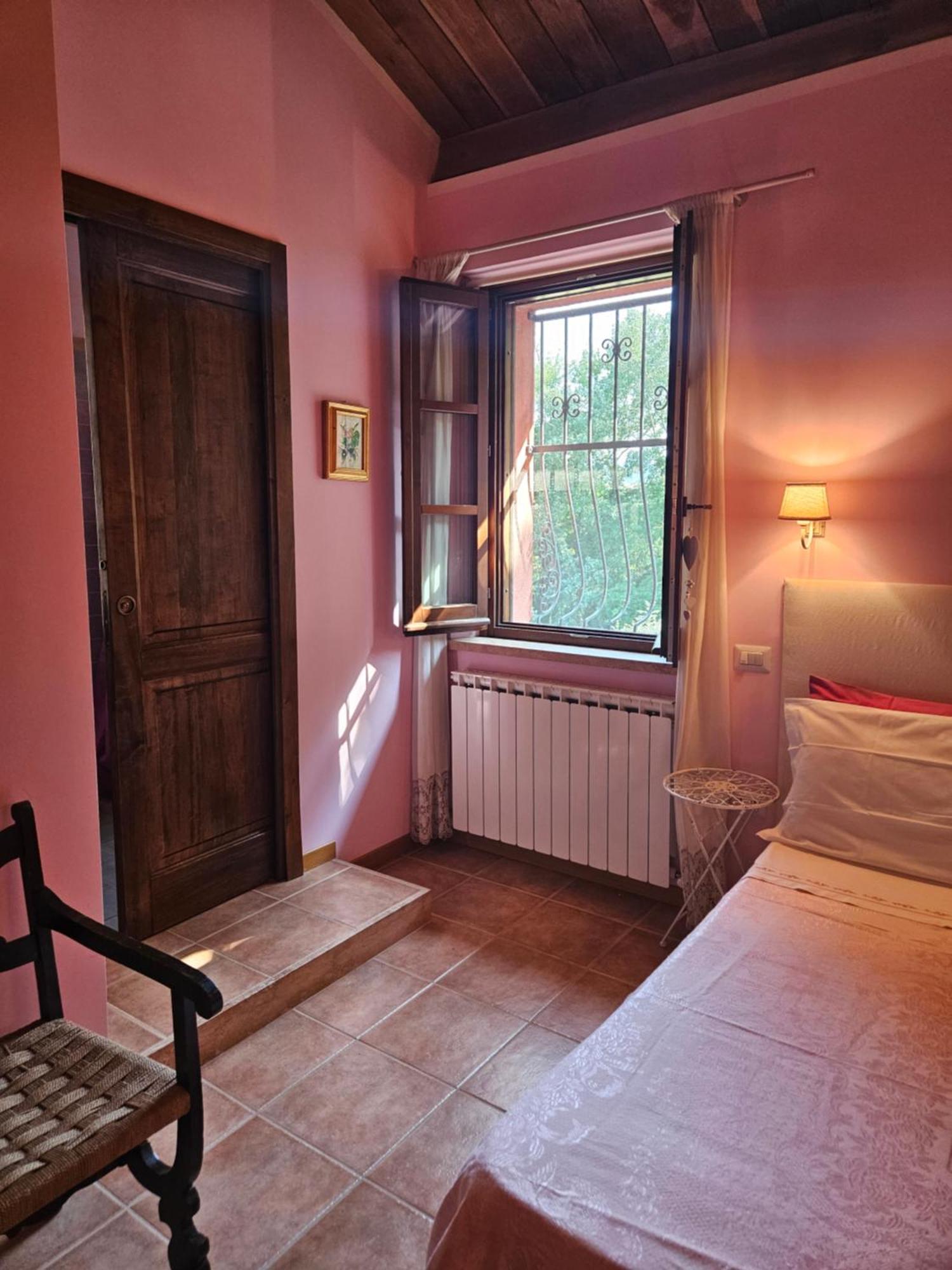 Bed and Breakfast La Casa Dei Tigli Cannara Экстерьер фото